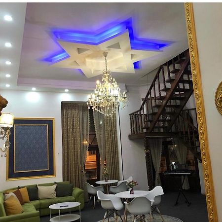 Mariam Hotel Tbilisi Bagian luar foto