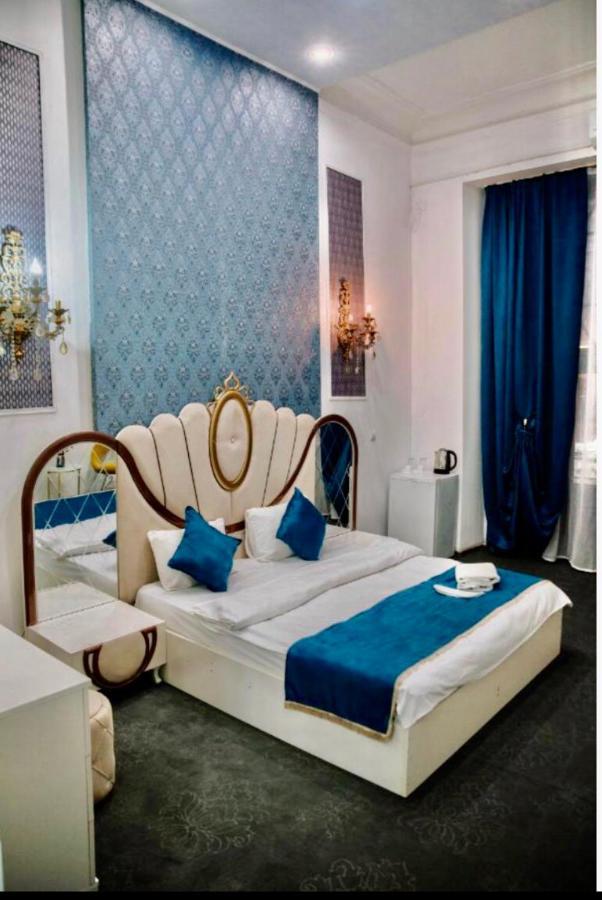 Mariam Hotel Tbilisi Bagian luar foto