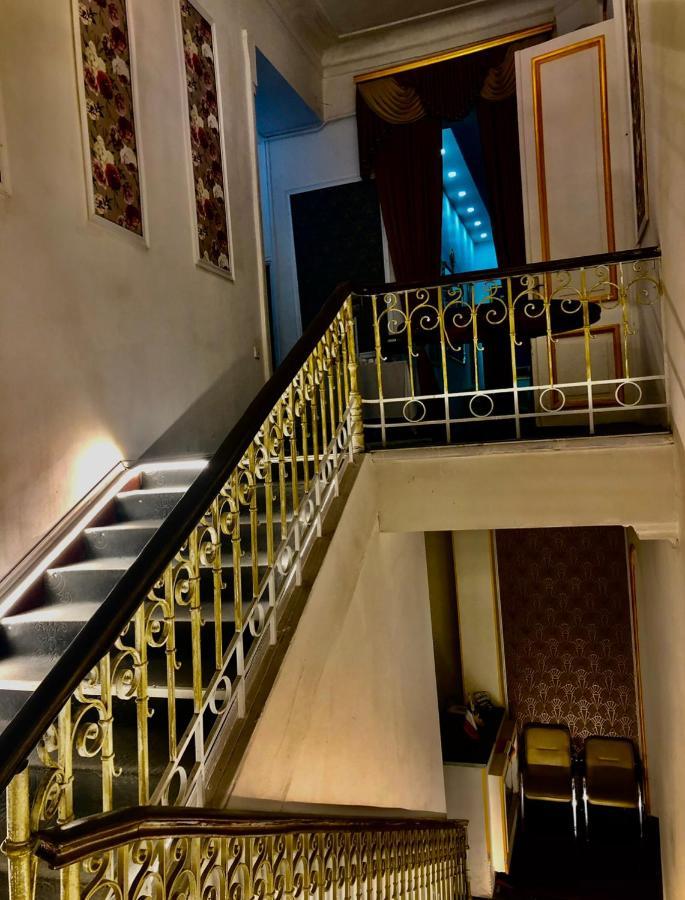Mariam Hotel Tbilisi Bagian luar foto