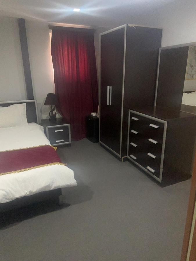 Mariam Hotel Tbilisi Bagian luar foto
